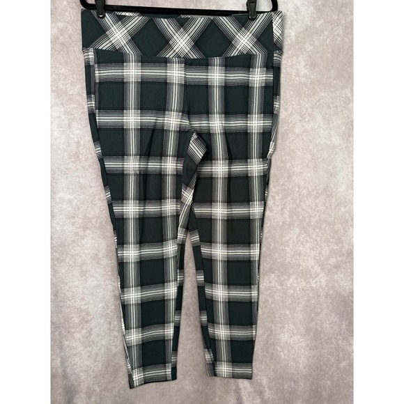 NWT Torrid Womens Plaid Pixie Pants Size  1X 14/16 Green Stretch Leggings - Picture 1 of 6